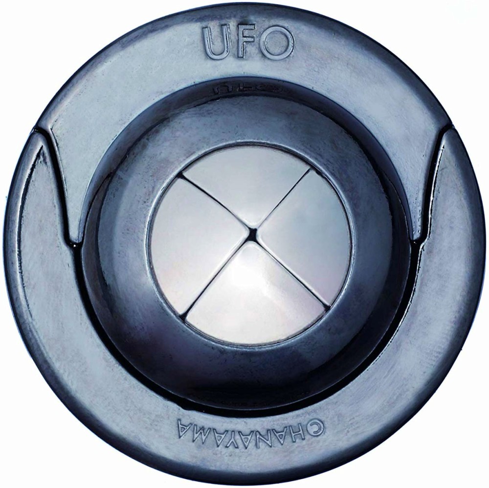 UFO - 3D    "Huzzle" - 