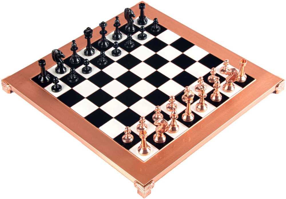 Шах - Staunton - Луксозен комплект в дървена кутия с размери 36 x 36 cm - игра
