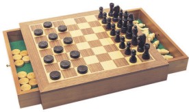 Шах и дама - Дървена настолна игра - игра